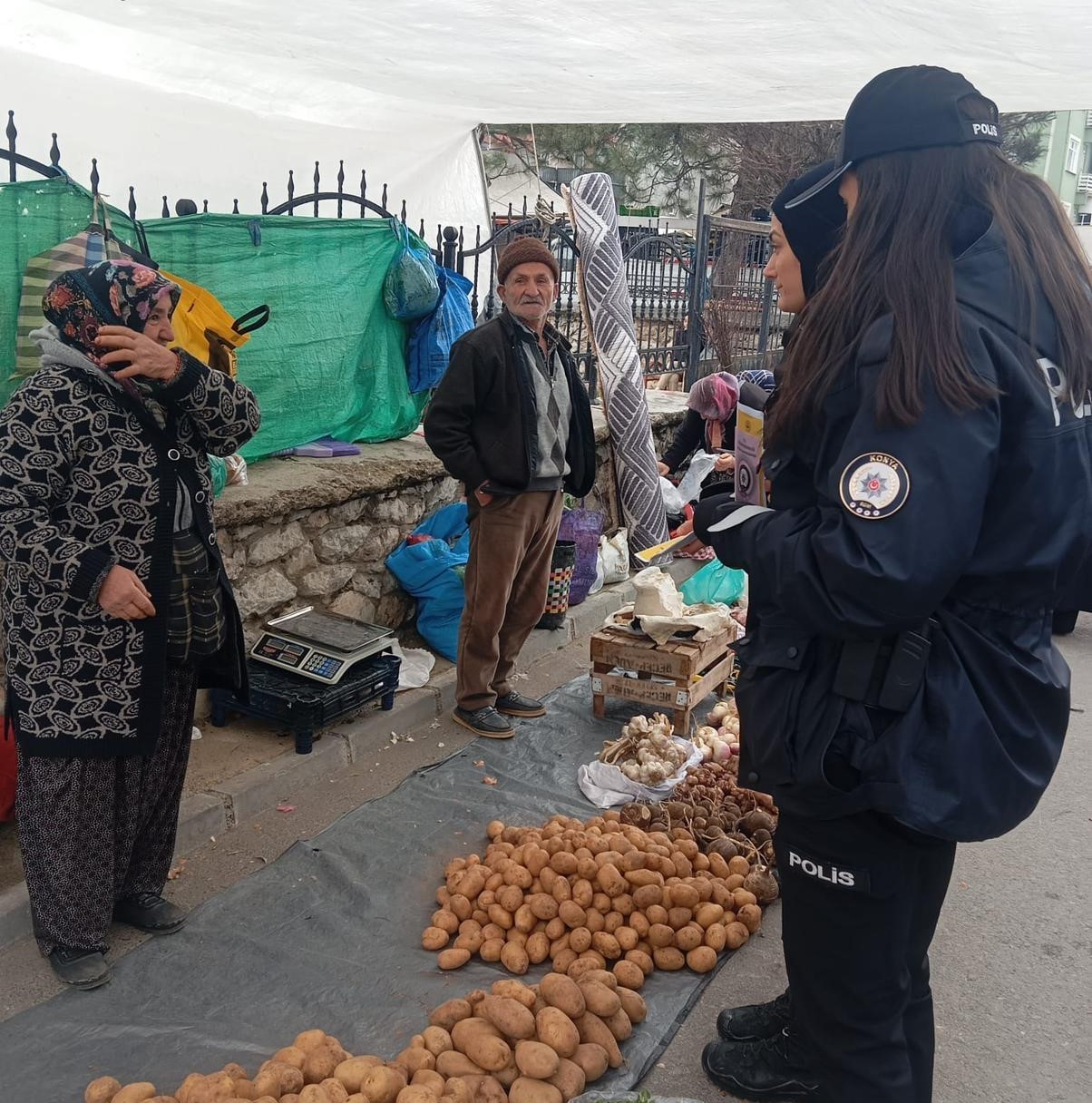 Bozkır&rsquo;da kadınlara KADES anlatıldı
