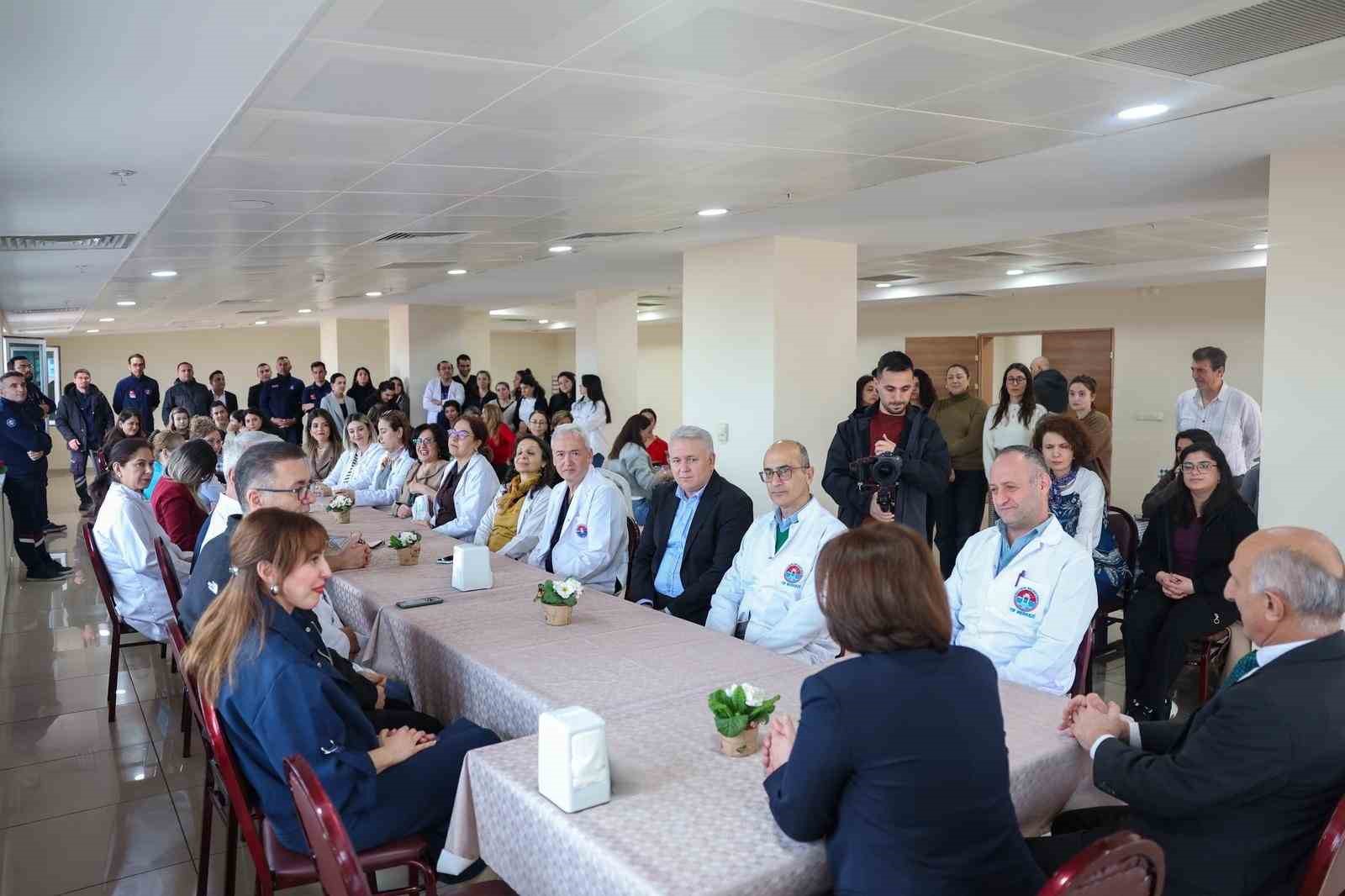 Maltepe Belediye Başkanı K&ouml;ymen&rsquo;den "14 Mart" kutlaması
