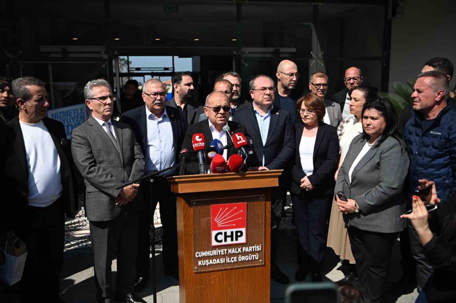 Başkan G&uuml;nel&rsquo;in g&ouml;zaltına alınmasına Kuşadası&rsquo;nda tepki
