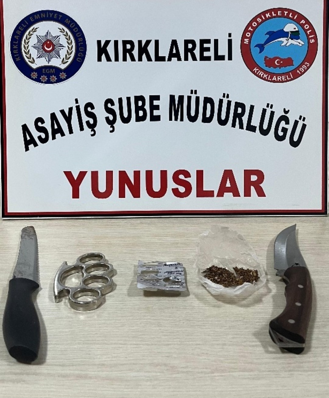 Kırklareli&rsquo;nde asayiş uygulamalarında aranan 8 şahıs yakalandı
