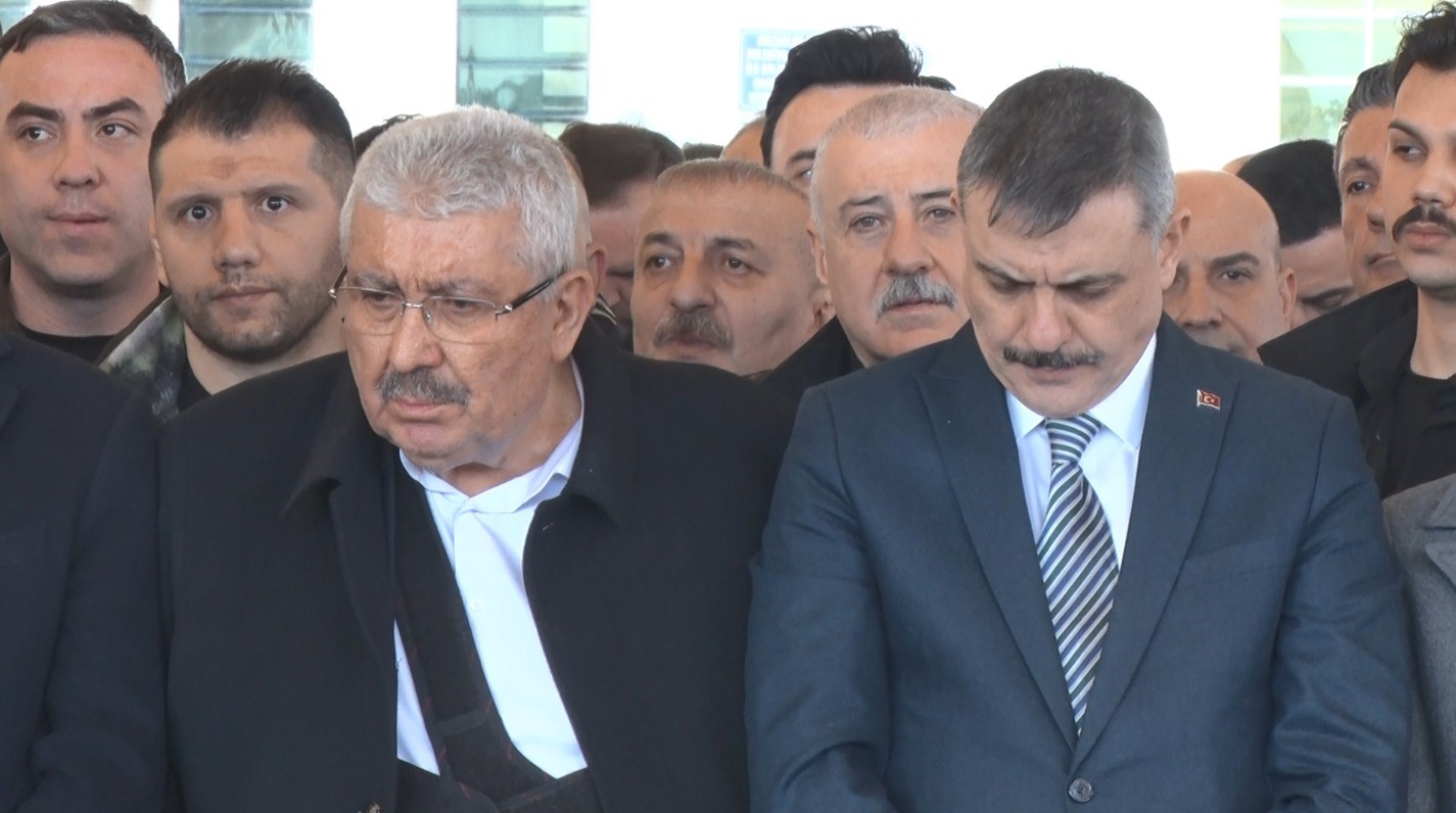 MHP Genel Başkan Yardımcısı Yal&ccedil;ın&rsquo;ın annesi son yolculuğuna uğurlandı
