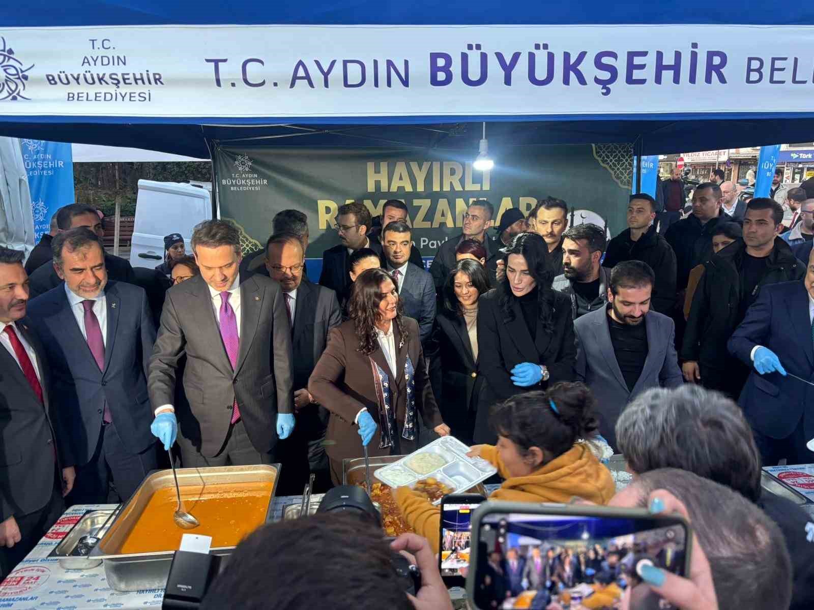 Bakan Bayraktar: "Gabar&rsquo;da Ter&ouml;rs&uuml;z T&uuml;rkiye&rsquo;nin k&uuml;&ccedil;&uuml;k bir kesitini g&ouml;sterdik"
