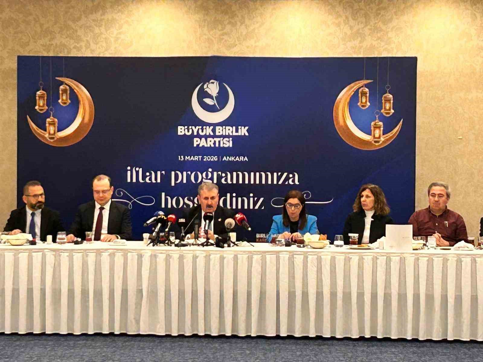 BBP Genel Başkanı Destici: "Ne Amerika&rsquo;nın, ne İsrail&rsquo;in barış adına verebilecekleri hi&ccedil;bir şey yoktur"
