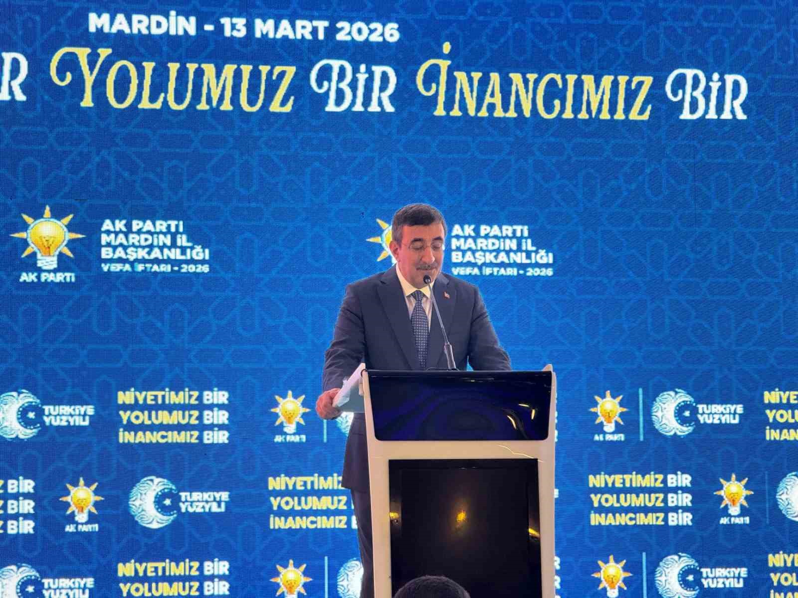 Cumhurbaşkanı Yardımcısı Yılmaz: "Ter&ouml;rs&uuml;z T&uuml;rkiye ve ter&ouml;rs&uuml;z b&ouml;lgeyi hep birlikte başaracağız"
