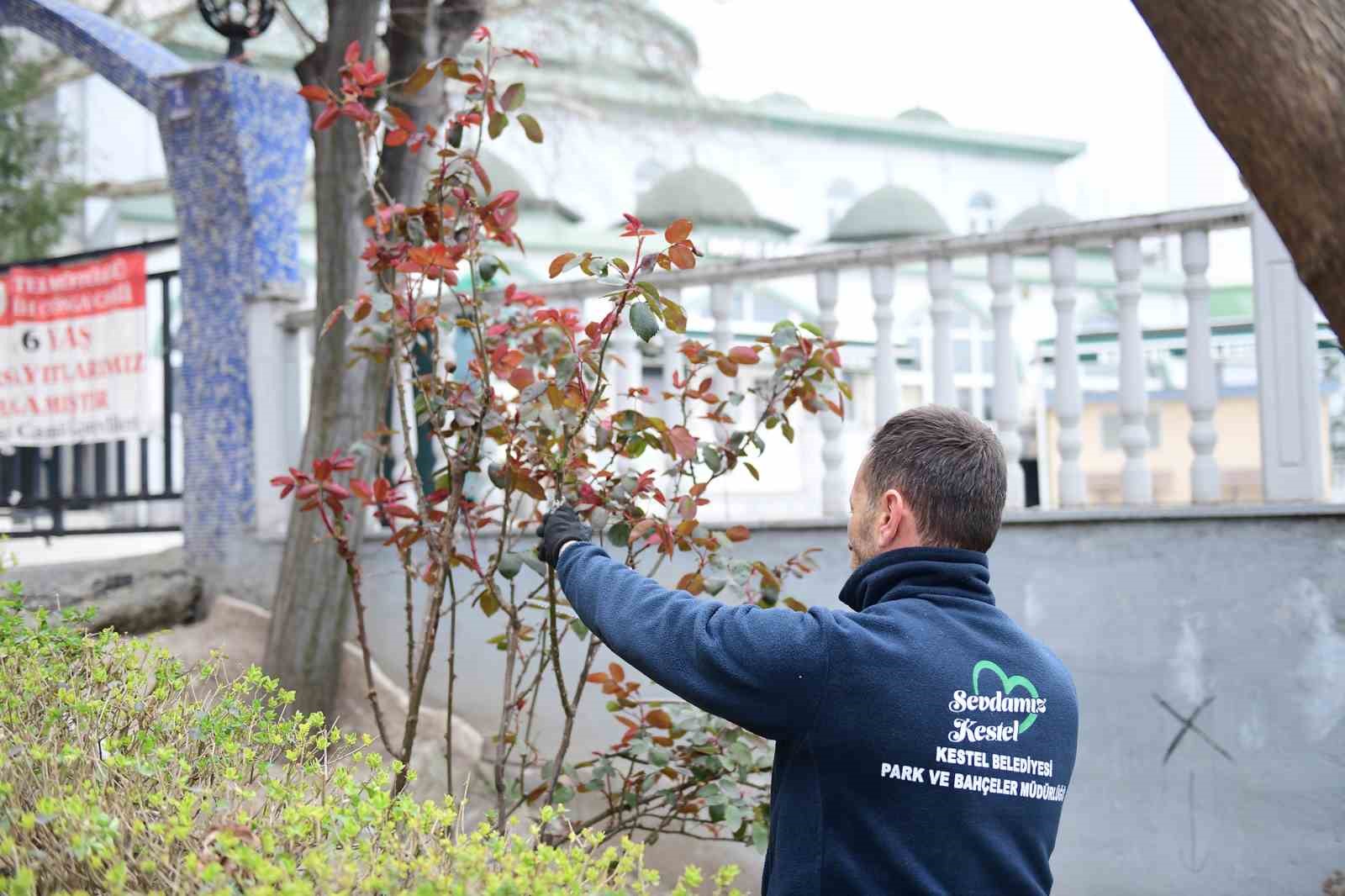 Kestel&rsquo;de camiler Ramazan Bayramı&rsquo;na hazırlanıyor
