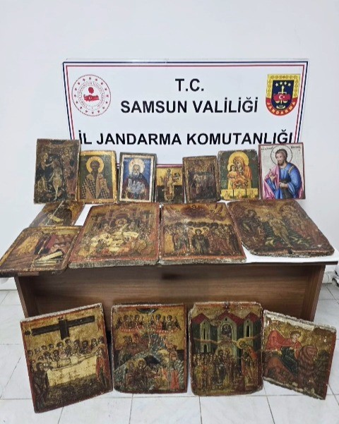 Samsun’da 18. yüzyıla ait tablolar ele geçirildi: 1 gözaltı
