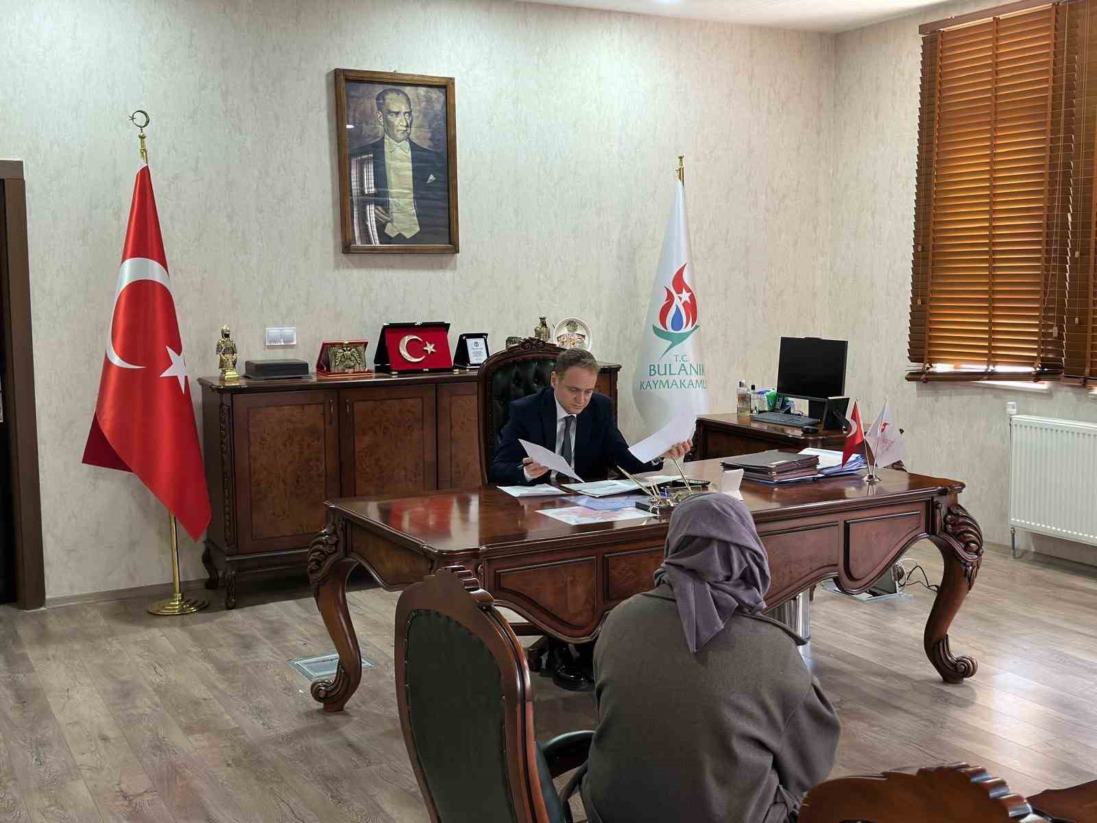 Bulanık&rsquo;ta &lsquo;Halk G&uuml;n&uuml;&rsquo;nde talepler tek tek dinlendi
