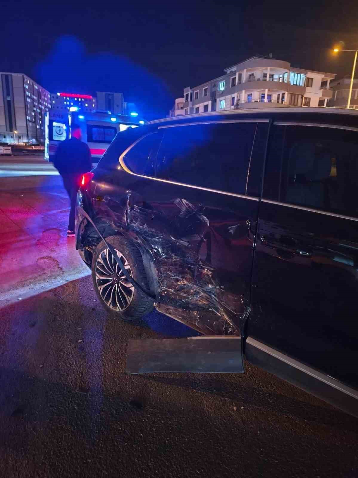 Elazığ&rsquo;da trafik kazası: 2 yaralı

