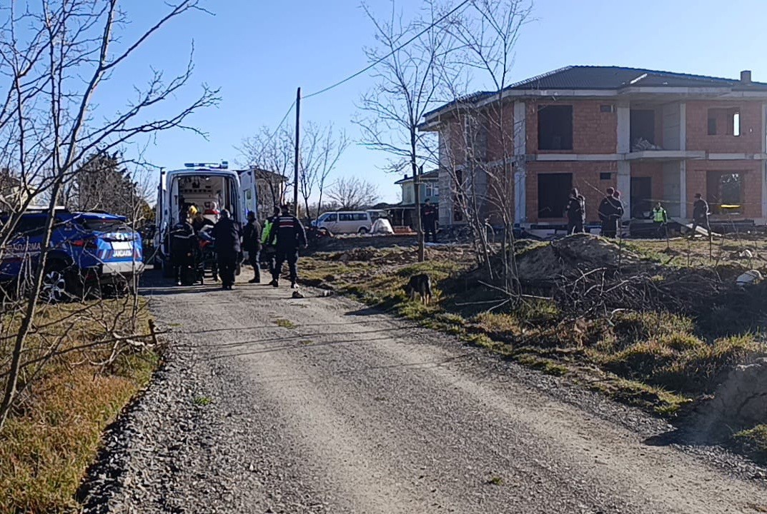 Tekirdağ&rsquo;da 2 kişinin &ouml;ld&uuml;ğ&uuml; silahlı kavgayla ilgili 6 kişi tutuklandı
