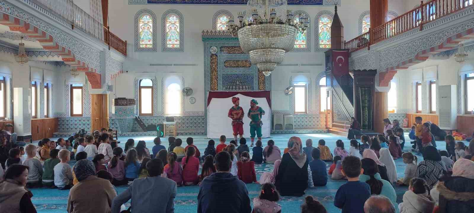 K&ouml;yceğiz&rsquo;de minikler Ramazan sevinci yaşadı

