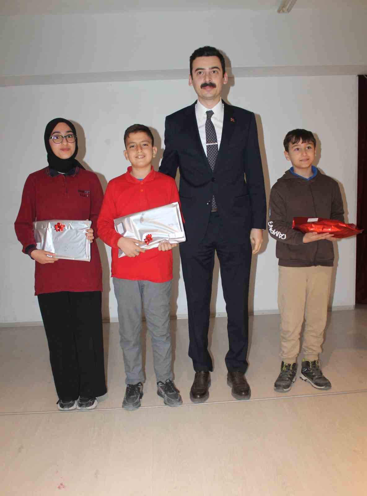 Manyas&rsquo;ta &Ccedil;anakkale Zaferi ve Şehitleri Anma Programı
