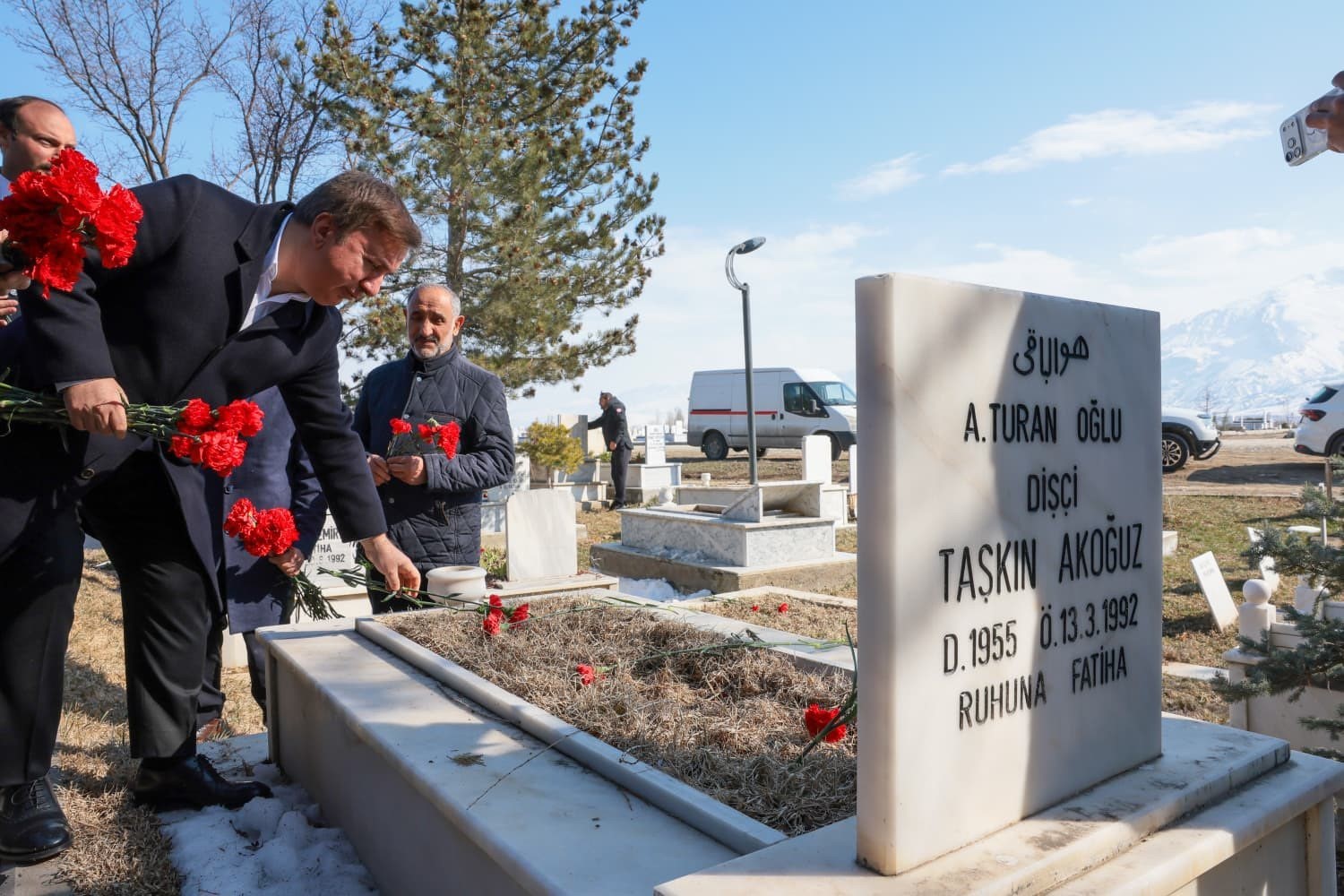 1992 Erzincan Depremi&rsquo;nin 34. yılında deprem şehitleri anıldı
