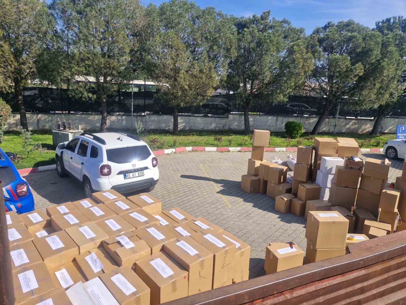 Turgutlu’da kaçak tütün operasyonu: 5 tutuklama