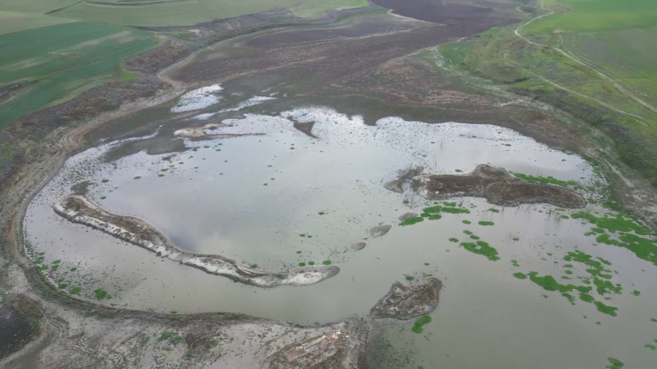 T&uuml;rkmenli G&ouml;leti yeniden canlandı: Su seviyesi y&uuml;kseliyor
