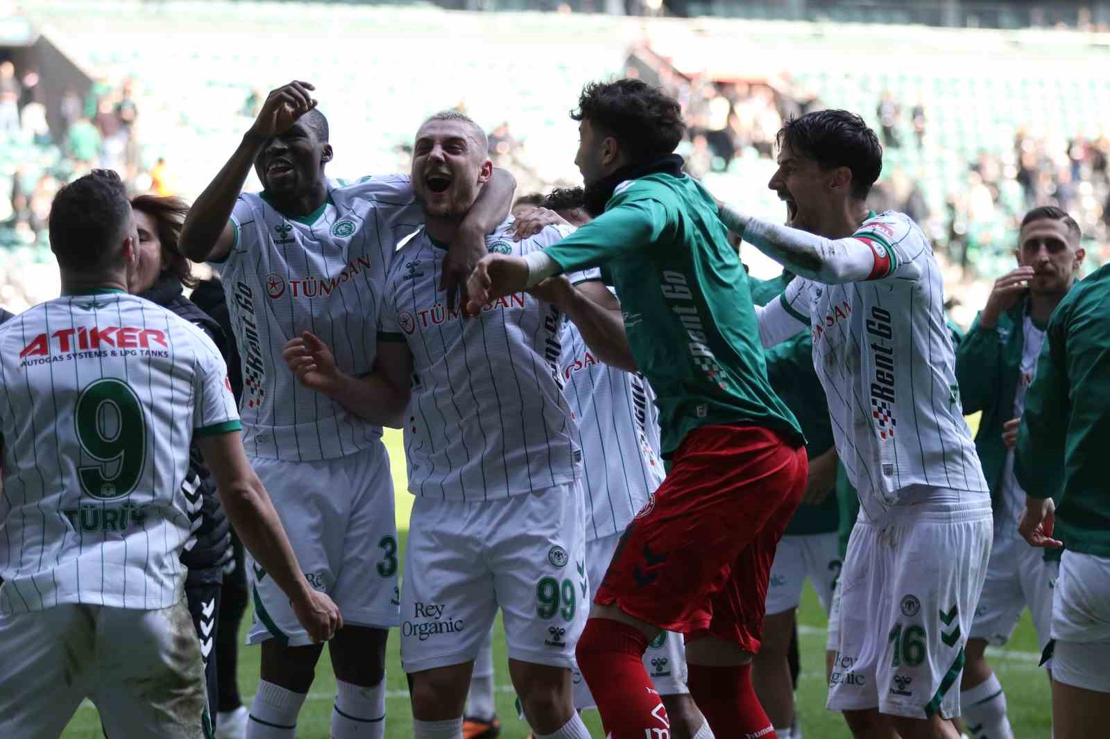 Trendyol S&uuml;per Lig: Kocaelispor: 1 - Konyaspor: 2 (Ma&ccedil; sonucu)
