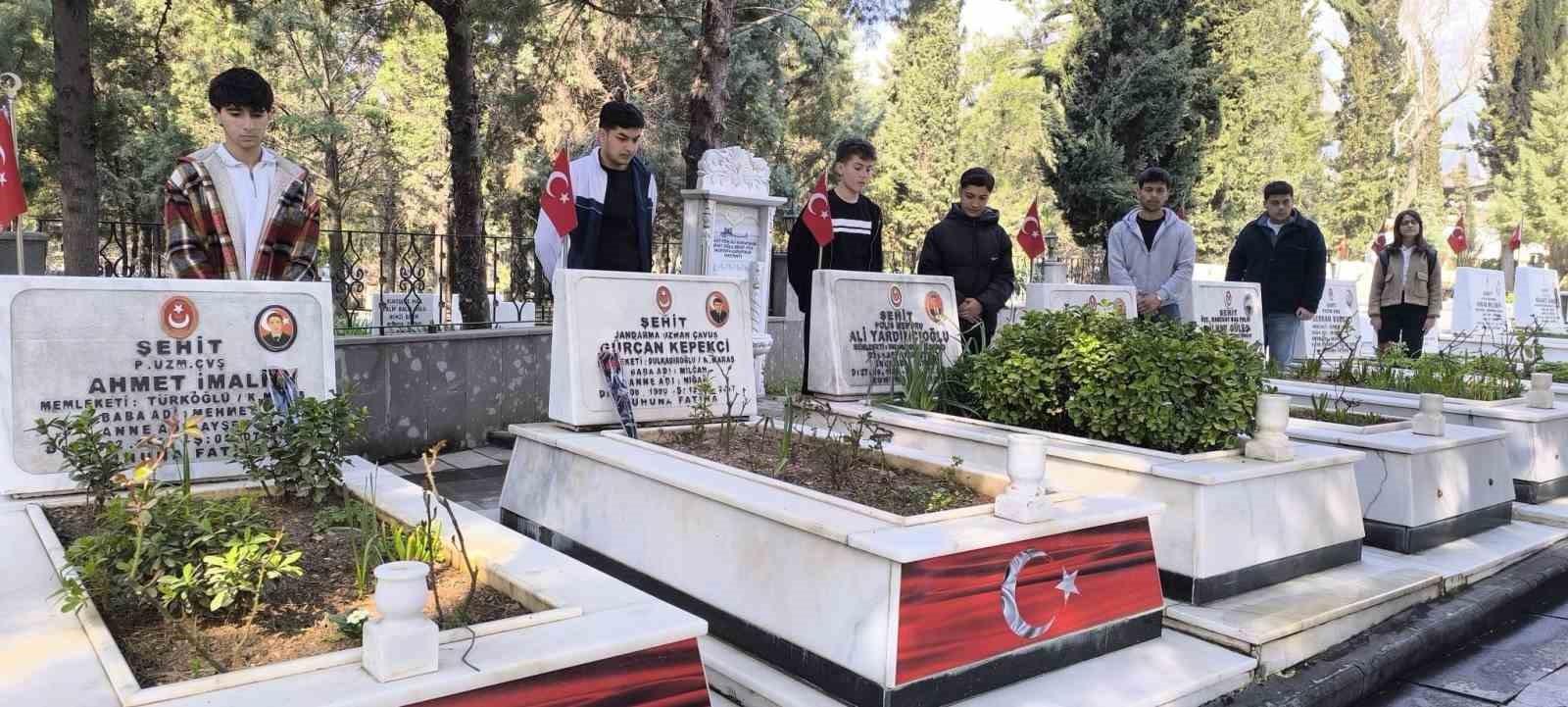 Kahramanmaraş’ta şehitler Ramazan Bayramı öncesi dualarla anıldı