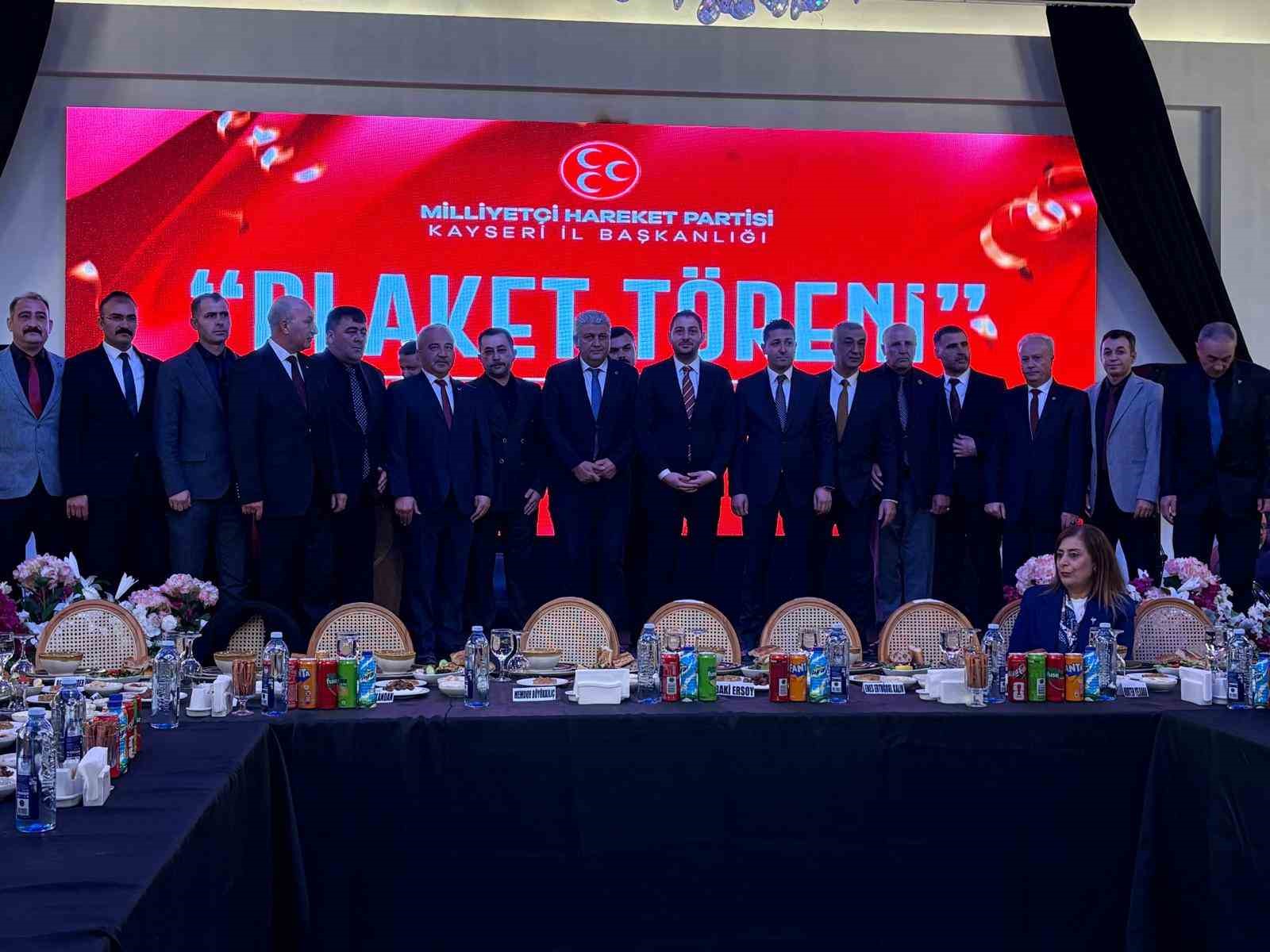 MHP&rsquo;li Ersoy: "Bizim liderimizi erken anlayanlar mutlu olur, anlayamayanlar ise ge&ccedil; anladıklarından kendilerinden utanırlar"
