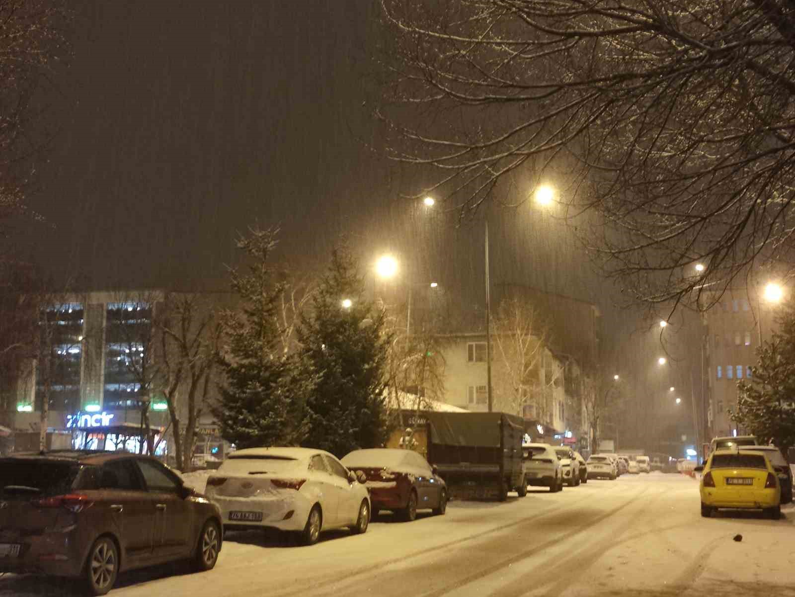 Ardahan&rsquo;da kar yağışı etkili oldu
