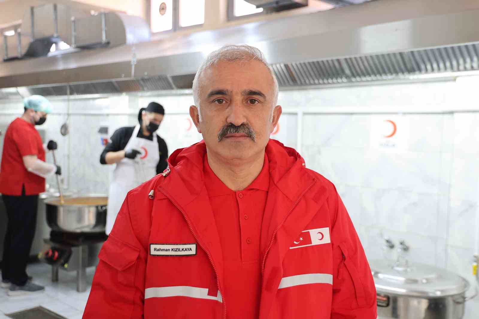 Dev kazanlar, ihtiya&ccedil; sahipleri i&ccedil;in kaynıyor
