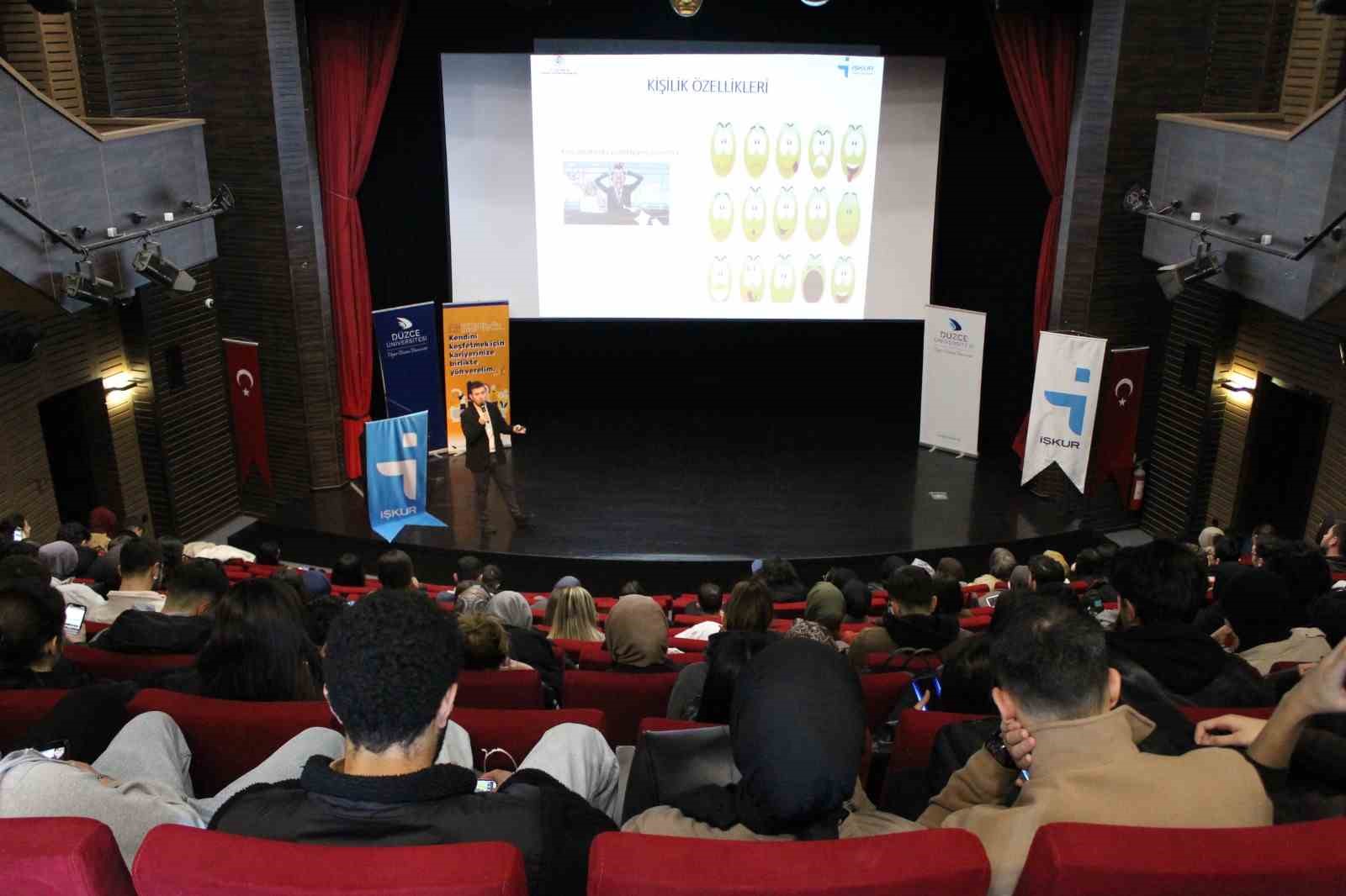 Kariyer planlama eğitimi gerçekleştirildi