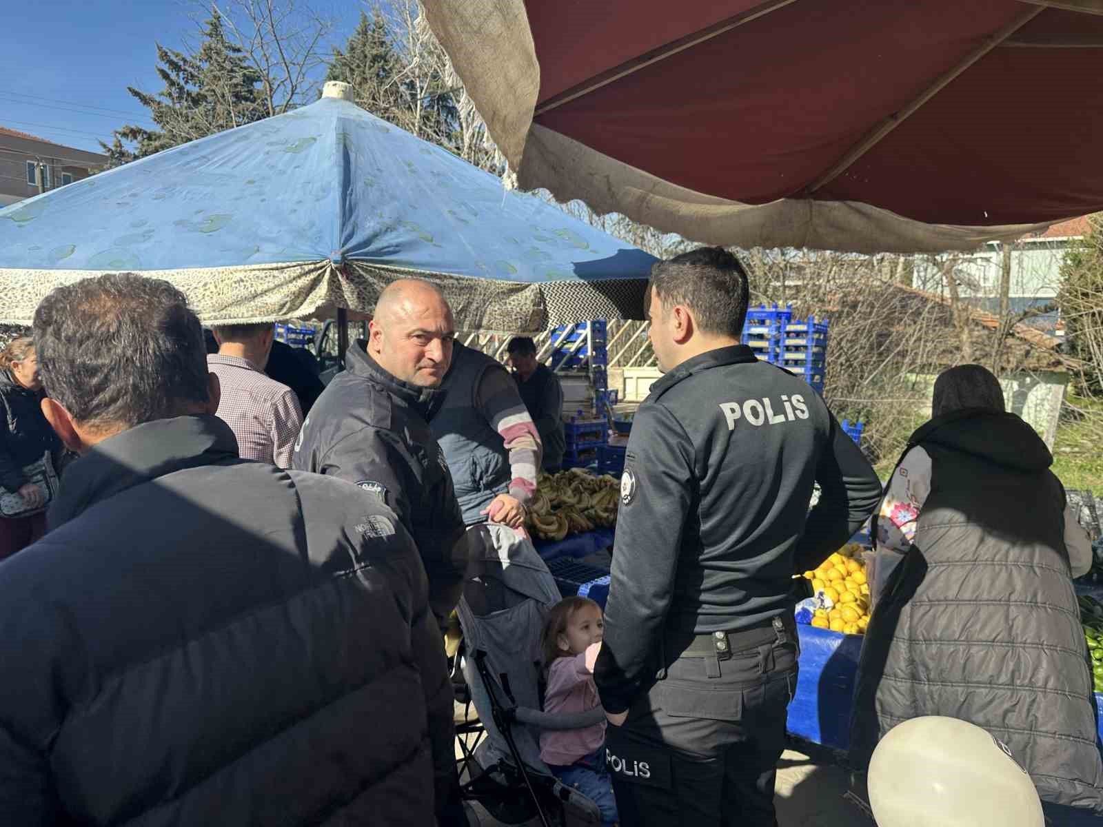 Pazarda cüzdan hırsızlığı iddiası polisi harekete geçirdi
