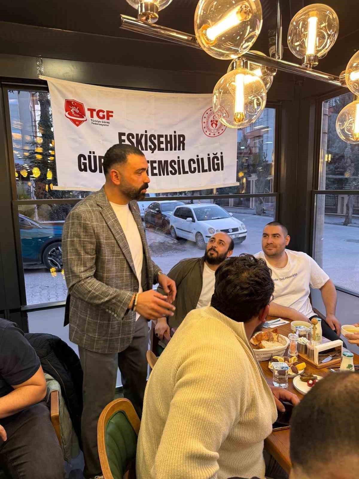 Eskişehir Güreş İl Temsilciliği ailesi iftarda buluştu