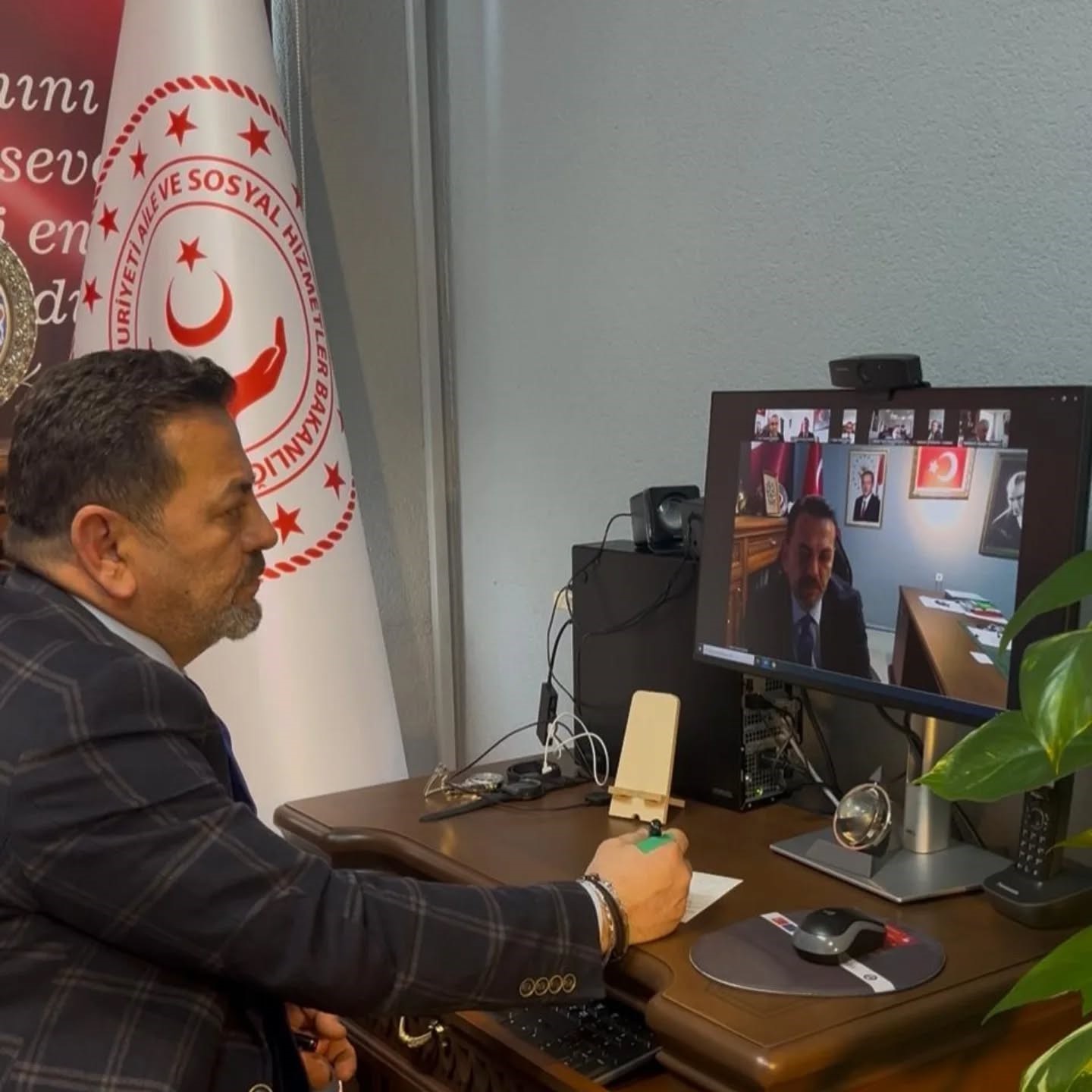 İl M&uuml;d&uuml;r&uuml; İlhan, Koordinasyon Toplantısına katıldı
