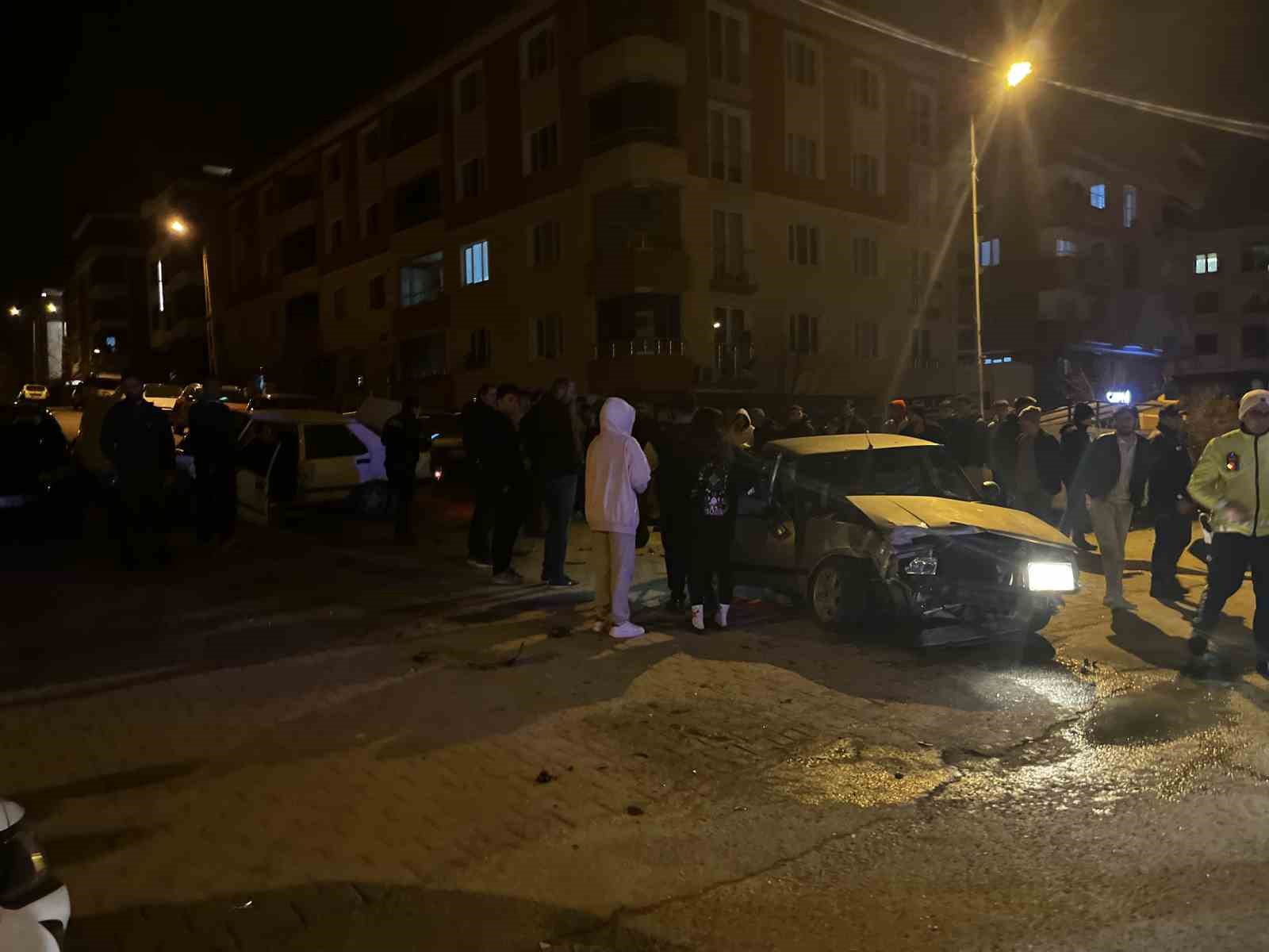 Sinop’ta alkollü sürücü kaza yaptı: 5 yaralı