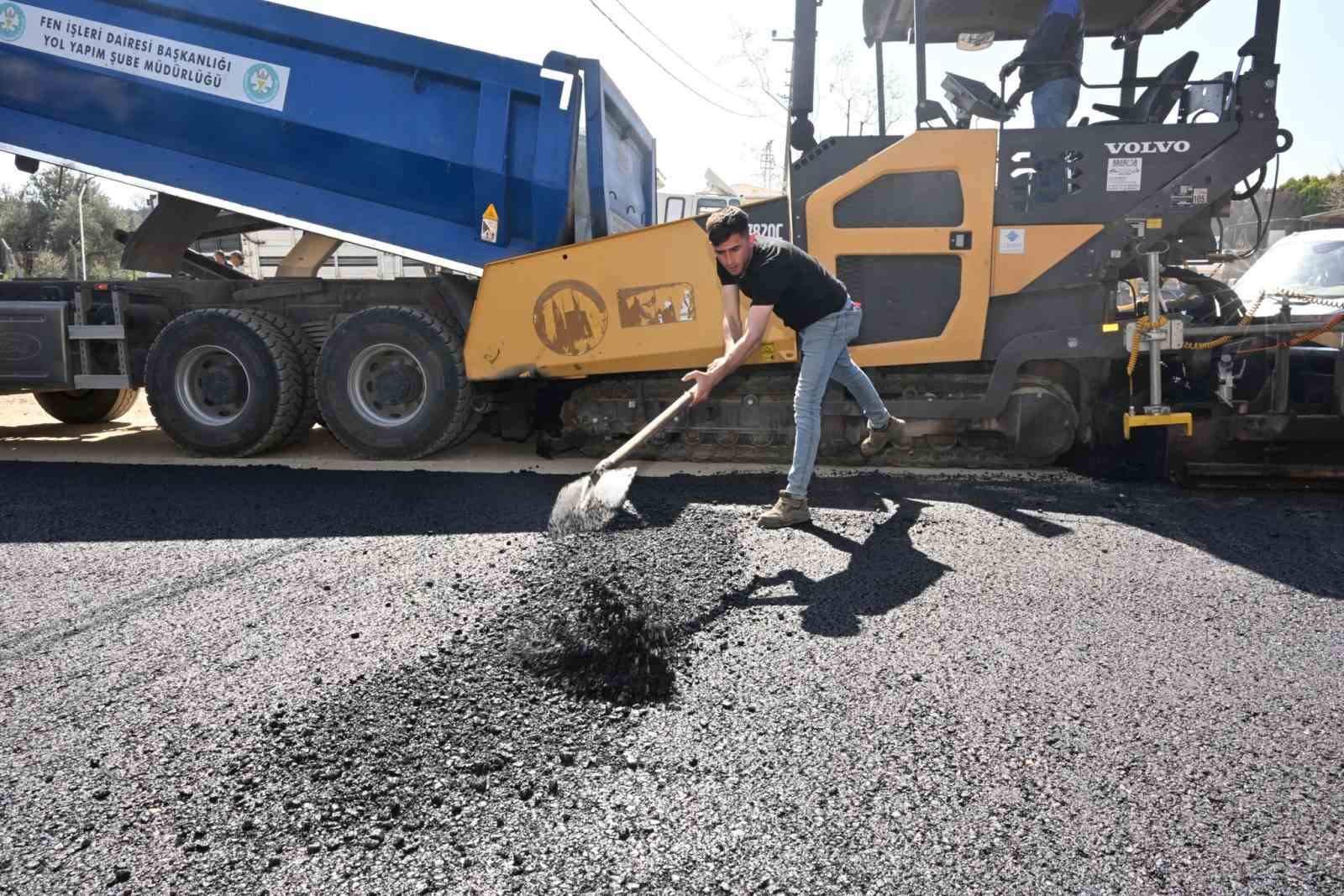 Sanayi sitesinin 10 yıllık yol sorunu bitiyor
