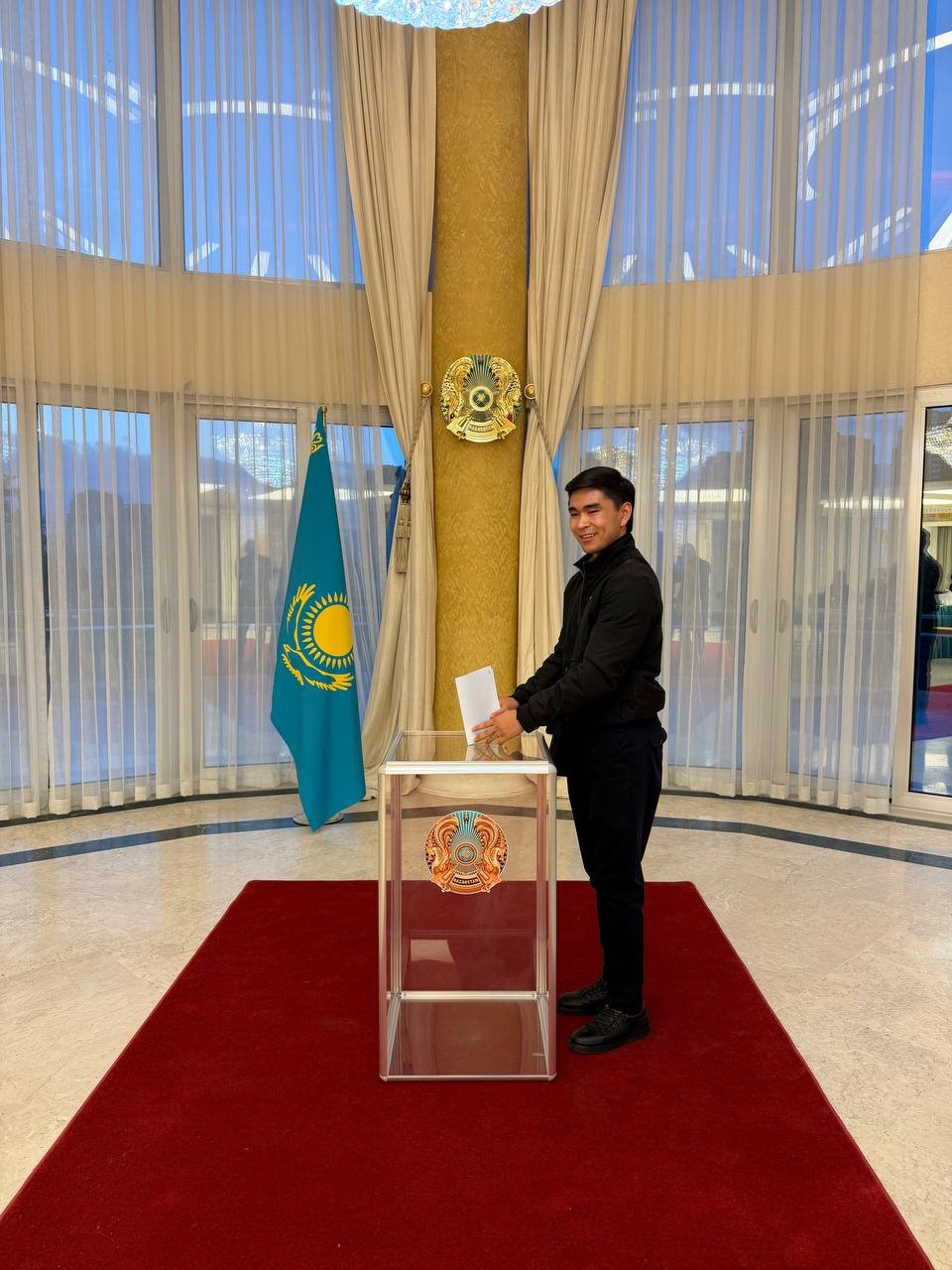 Ankara&rsquo;da Kazakistan vatandaşları sandık başına gitti
