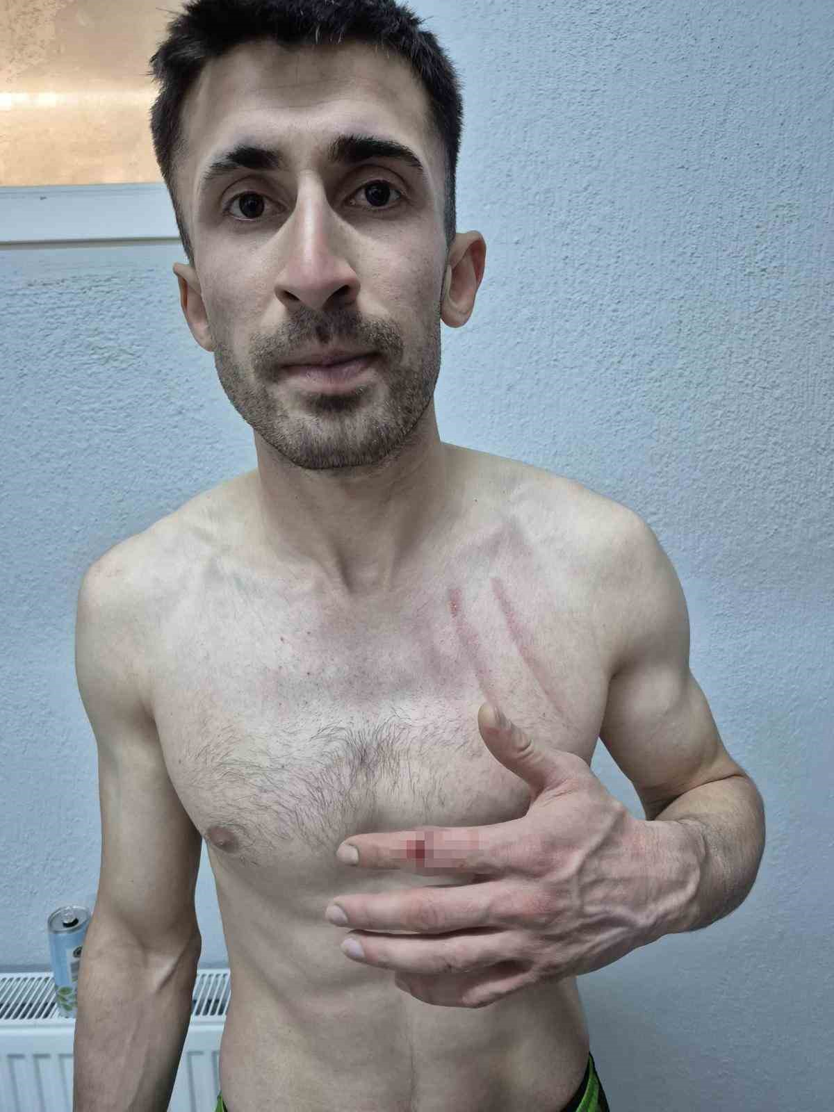 Bitiş d&uuml;d&uuml;ğ&uuml; ile birlikte yeşil saha ringe d&ouml;nd&uuml;
