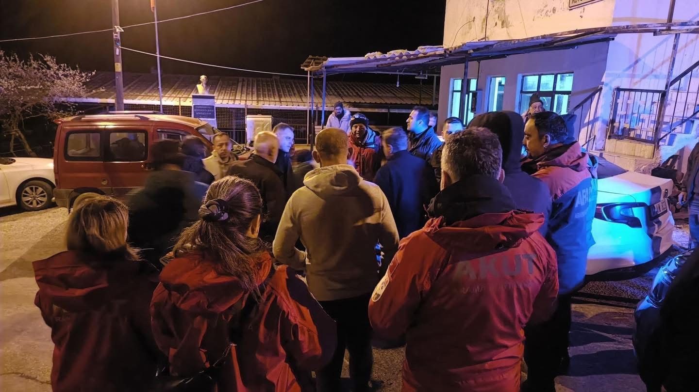 &Ccedil;anakkale&rsquo;de kaybolan 2 kişi bulundu
