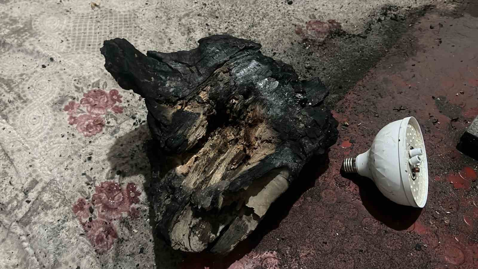 Y&uuml;ksekova&rsquo;da odun sobasında patlama: Bir aile &ouml;l&uuml;mden d&ouml;nd&uuml;
