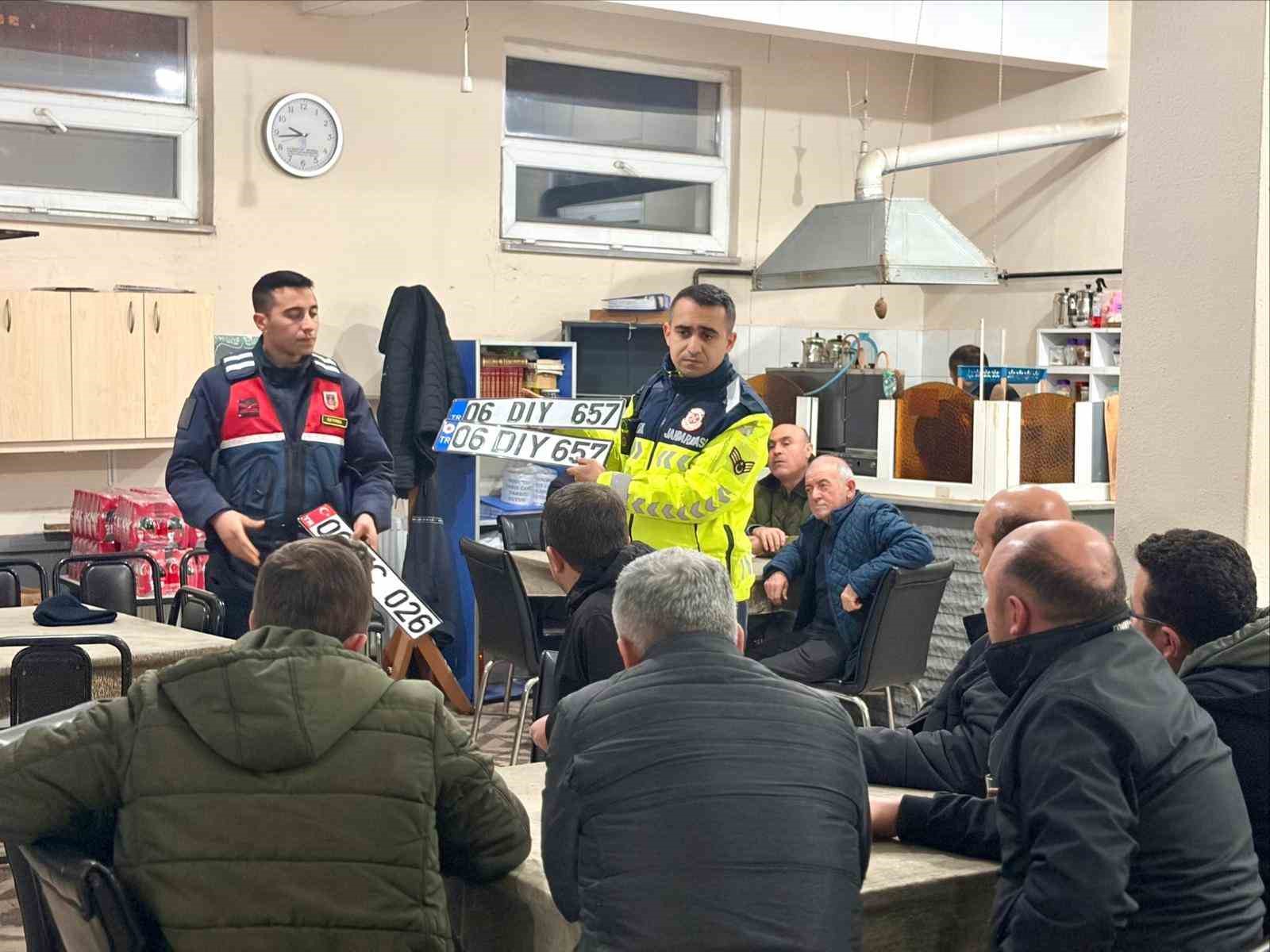 Bilecik&rsquo;te vatandaşlara trafik kuralları eğitimi
