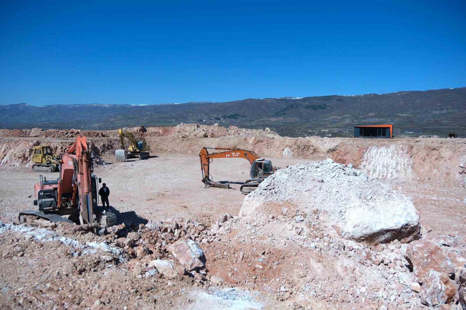 TOG&Uuml;&rsquo;de 11 bin metrekarelik diş hekimliği fak&uuml;ltesi inşaatı devam ediyor
