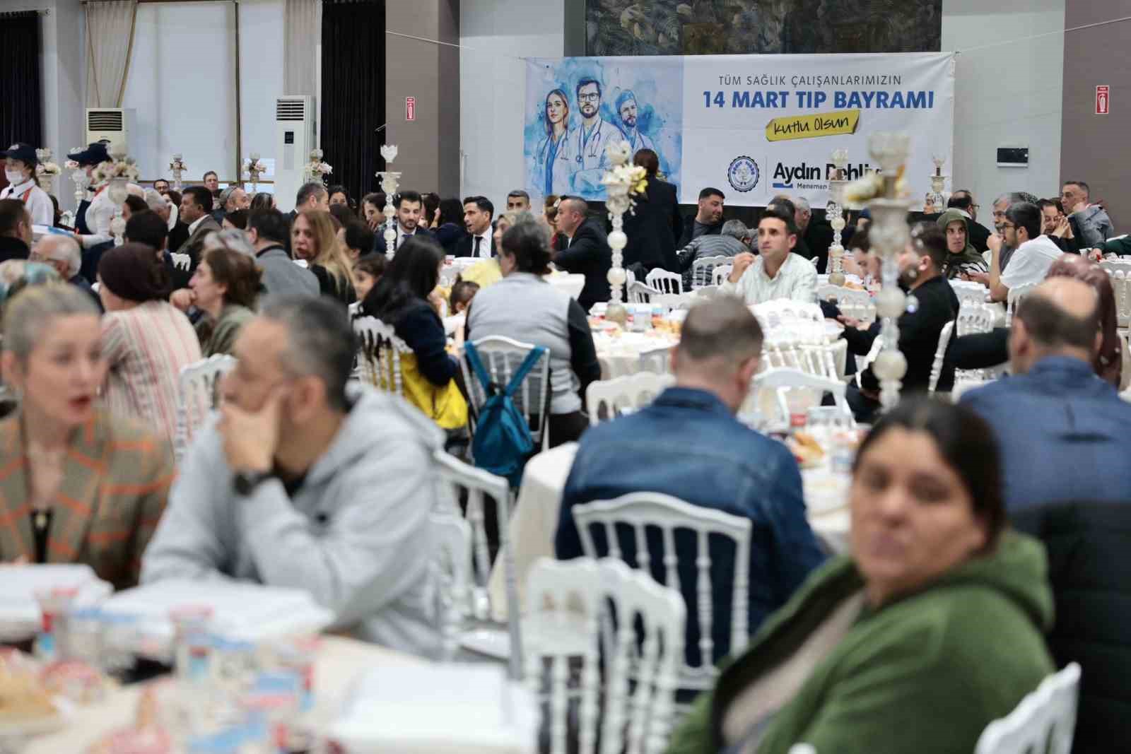 Başkan Pehlivan’dan öğretmen ve sağlık çalışanlarına vefa