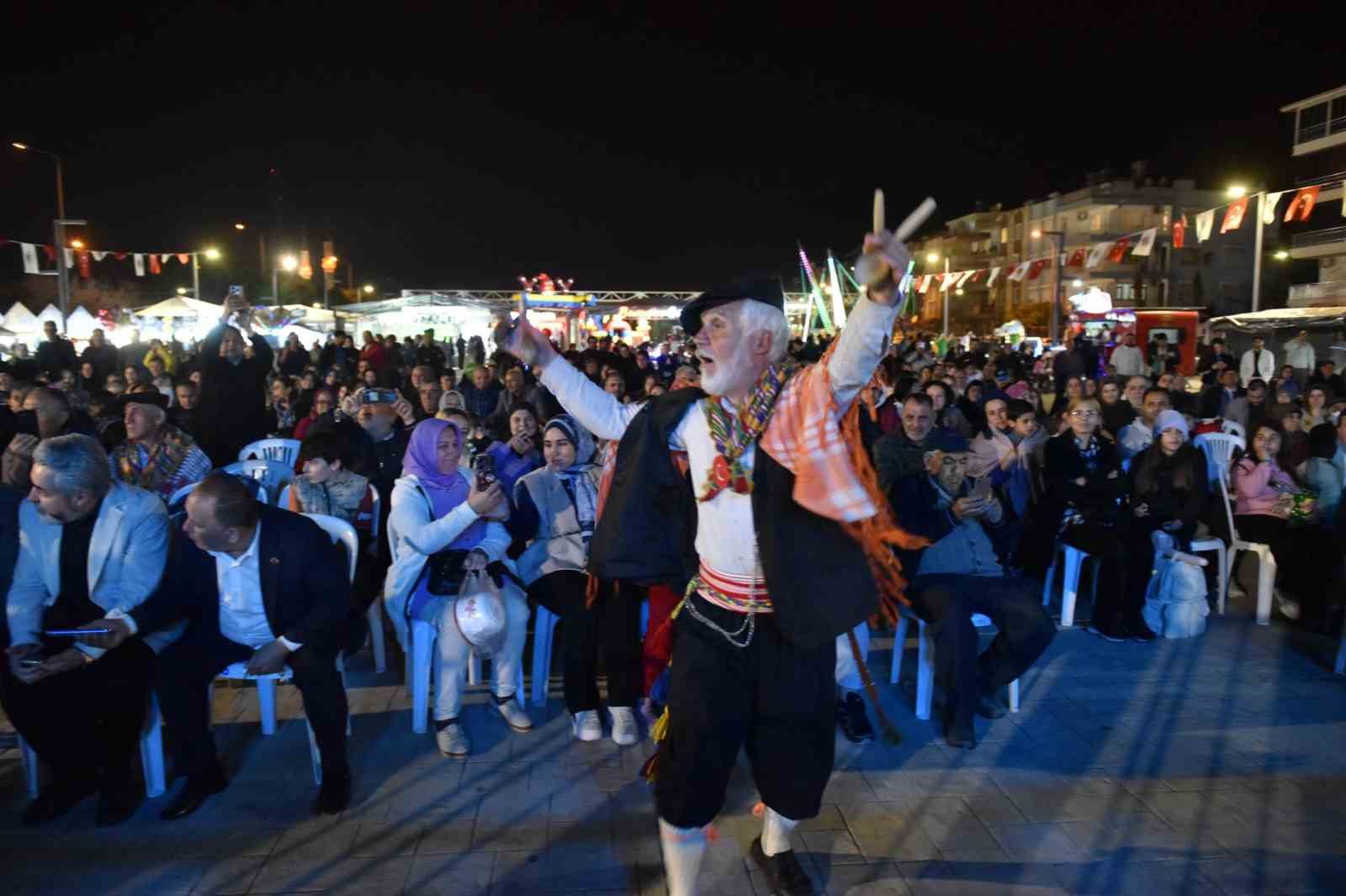 Kepez&rsquo;in Ramazan etkinliklerinde Y&ouml;r&uuml;k ateşi yandı
