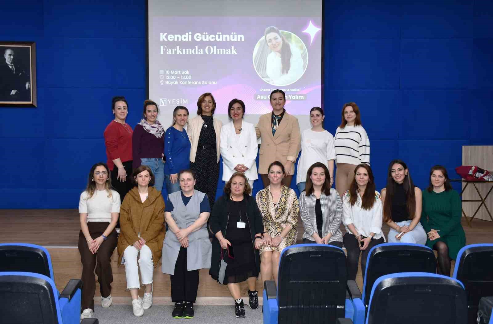 Kadınlar g&uuml;n&uuml;nde "Eşsizliğin Tasarımı" s&ouml;yleşisi d&uuml;zenlendi
