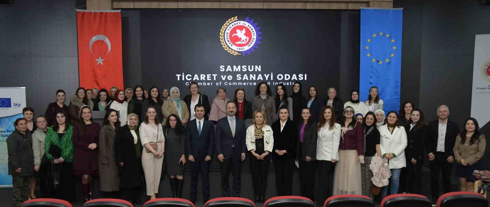 Samsun&rsquo;da kadın &ccedil;ift&ccedil;ilere s&uuml;rd&uuml;r&uuml;lebilir tarım anlatıldı
