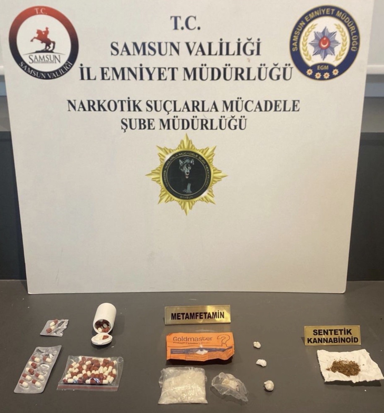 Samsun&rsquo;da 4 il&ccedil;ede uyuşturucu operasyonu: 10 kişi yakalandı
