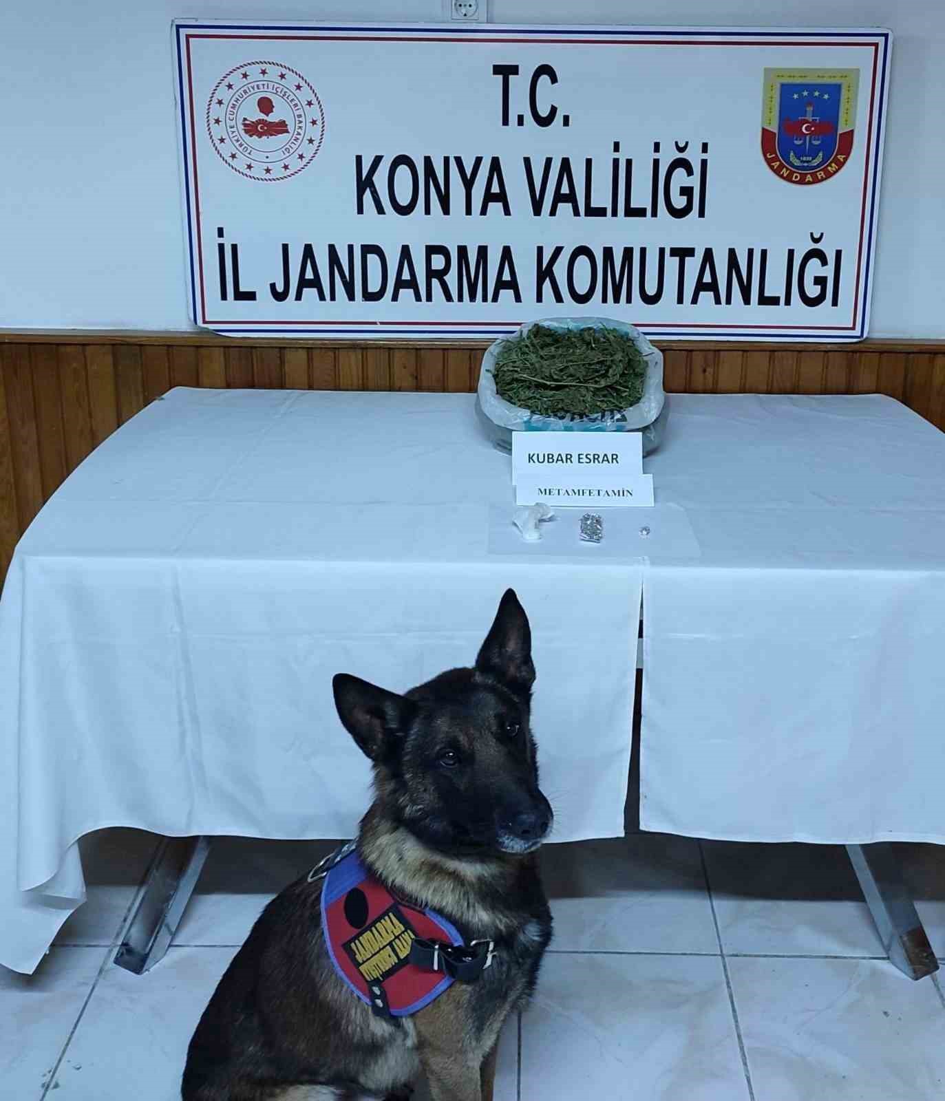 Konya&rsquo;da jandarmadan uyuşturucu operasyonları: 11 tutuklama
