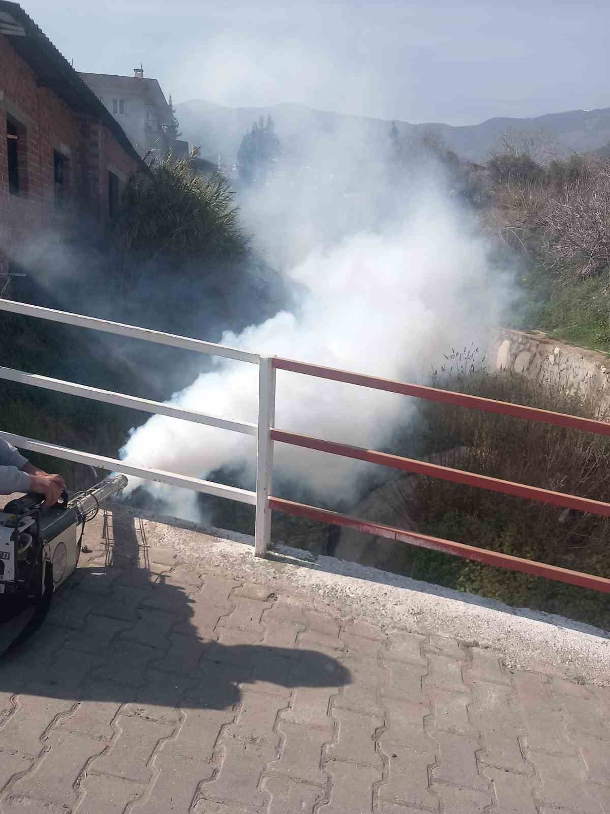 Bozdoğan Belediyesi ila&ccedil;lama &ccedil;alışmalarını aralıksız s&uuml;rd&uuml;r&uuml;yor
