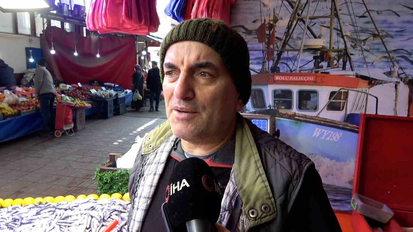 Ramazan&rsquo;ın son g&uuml;nlerinde balığa ilgi azaldı, fiyatlar d&uuml;şt&uuml;
