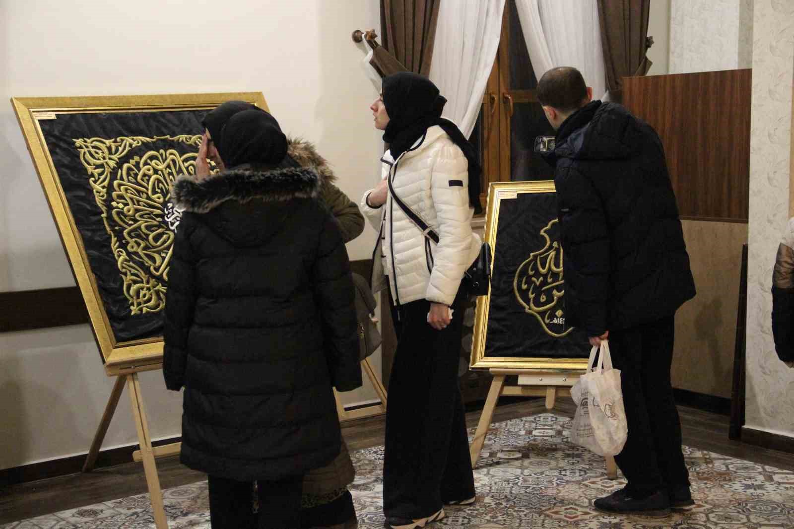 Çorum’da Kadir Gecesi’nde kutsal emanetlere yoğun ilgi
