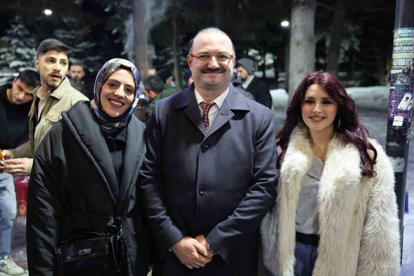 Atat&uuml;rk &Uuml;niversitesinde Ramazan&rsquo;ın manevi iklimi "Ramazan Yolu"nda yaşandı
