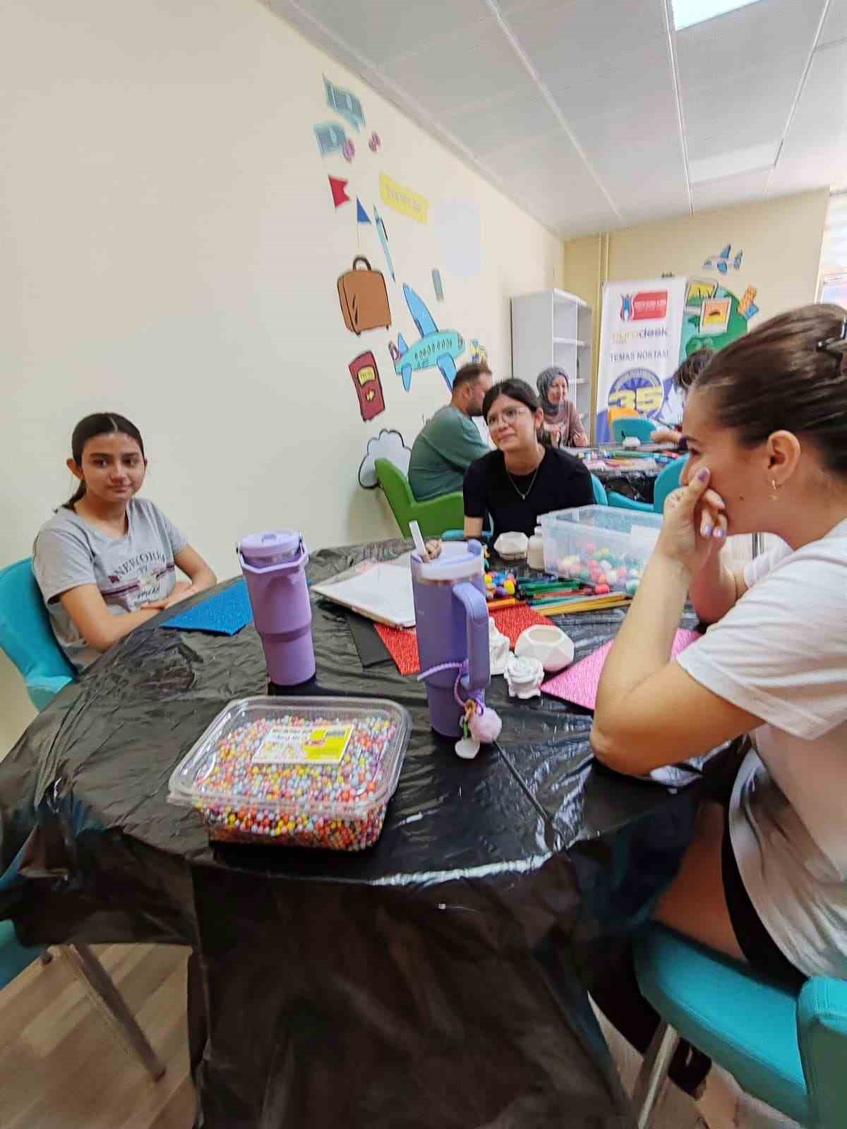 Muğla&rsquo;da gen&ccedil;lerin "Şiddetsiz Hayal Durağı" tamamlandı
