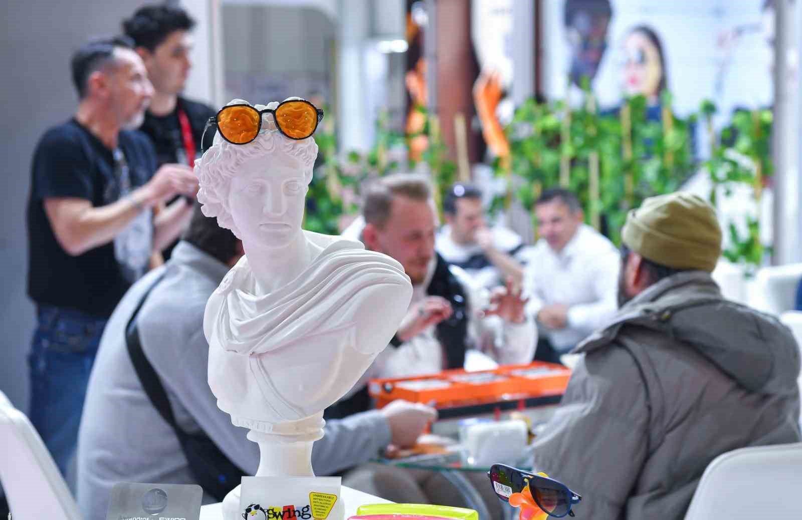 Optic World İzmir 27 Mart’ta kapılarını açıyor