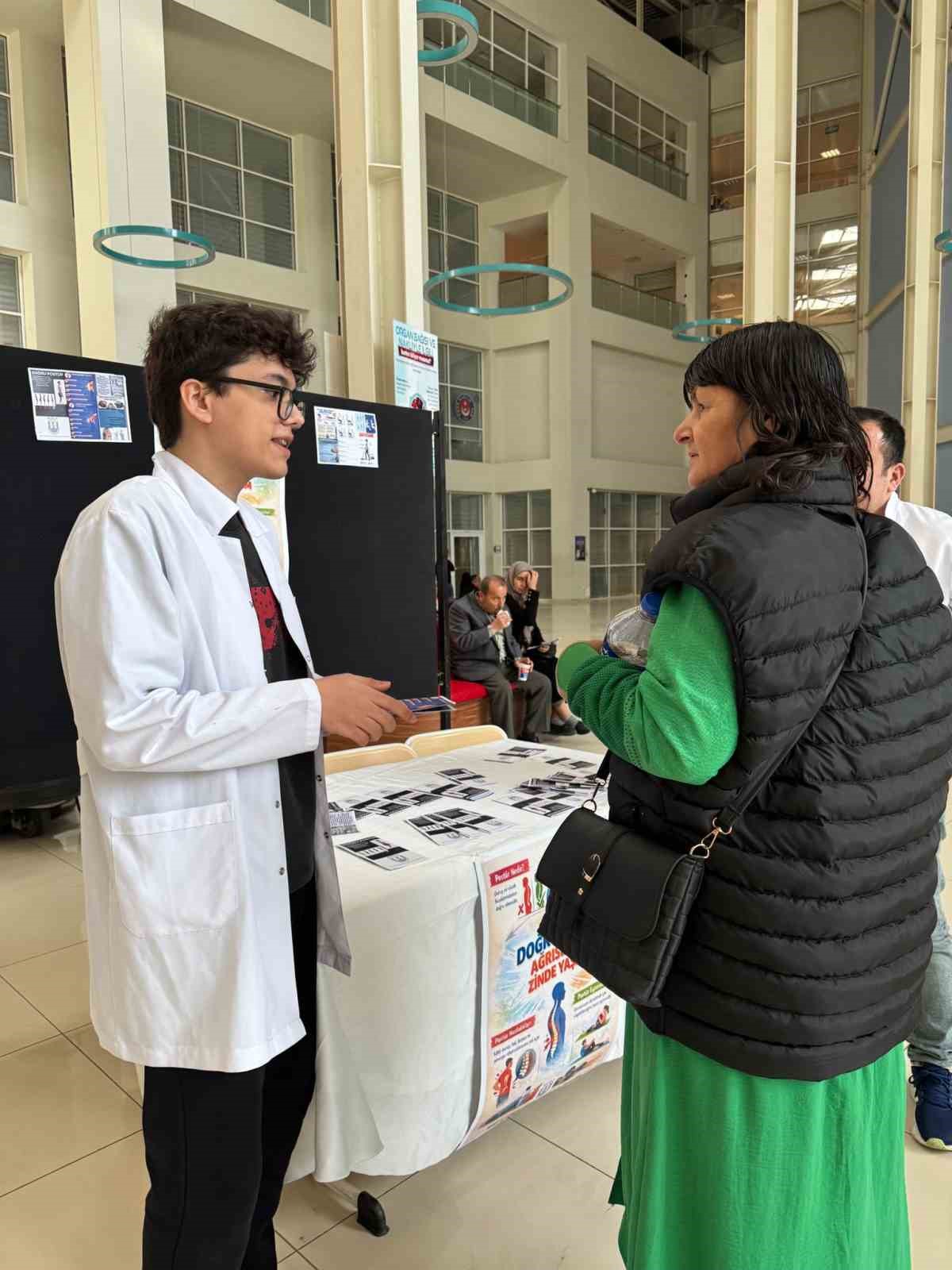 Geleceğin Doktorlarından "Doğru Duruş" seferberliği
