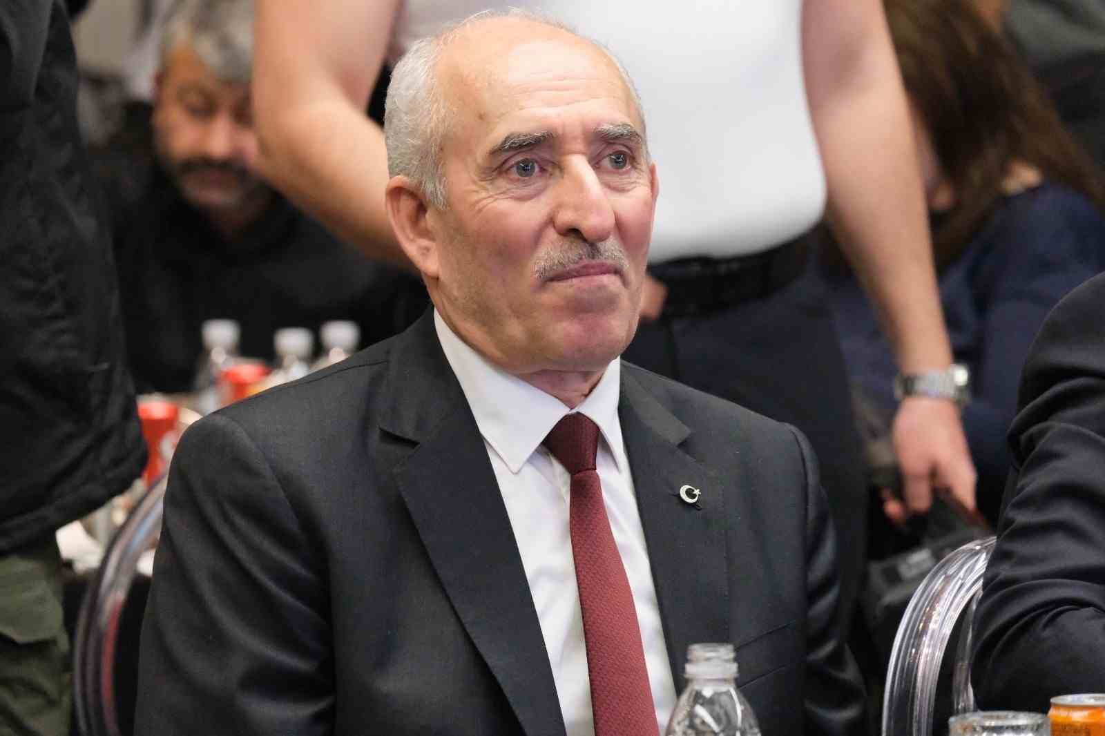 Başkan Odakır: "Projelerimizin aksamaması i&ccedil;in yeniden adayım"
