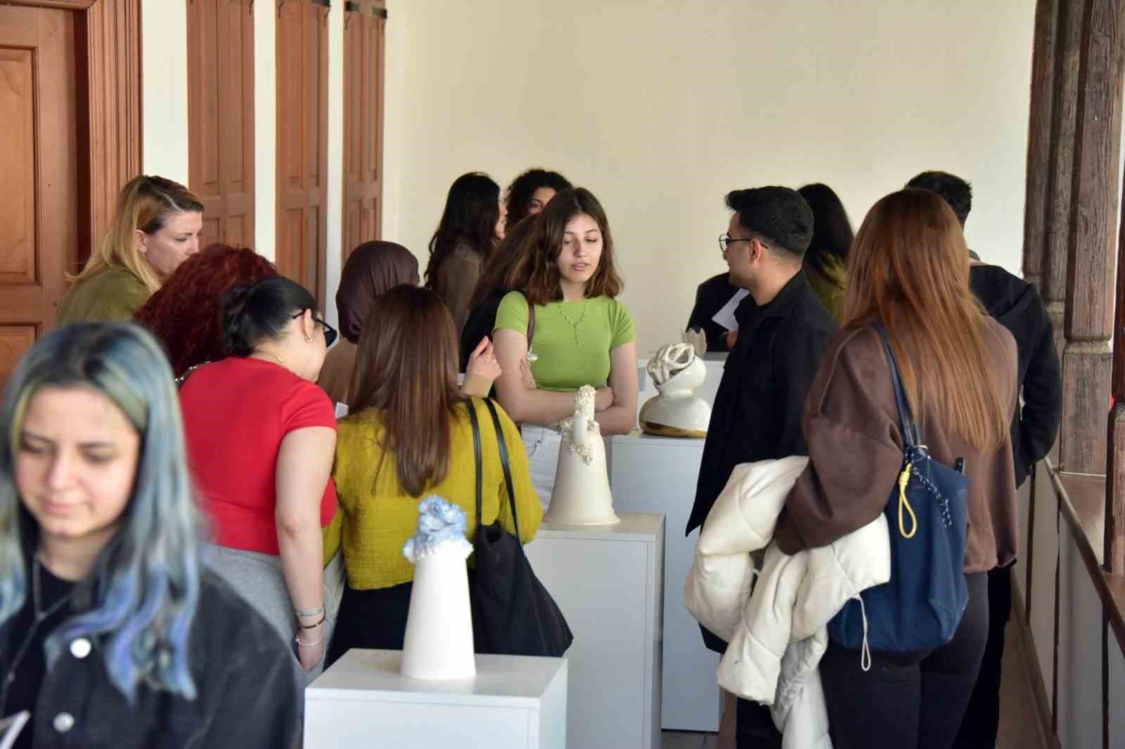 MSK&Uuml; BİO&rsquo;da &lsquo;Akrom&rsquo; sergisi sanatseverlerle buluştu
